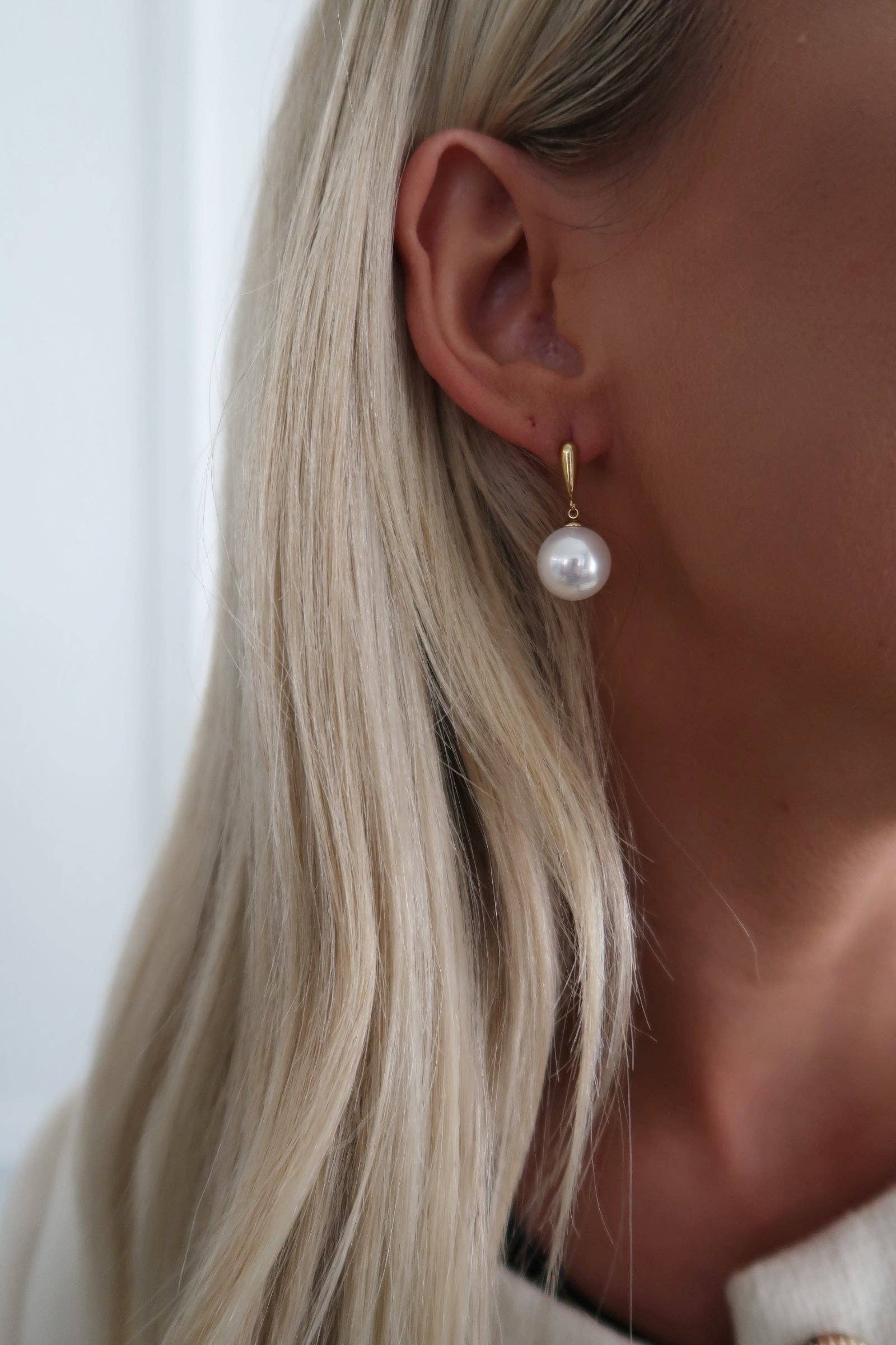 MOLLY EARRINGS ￼