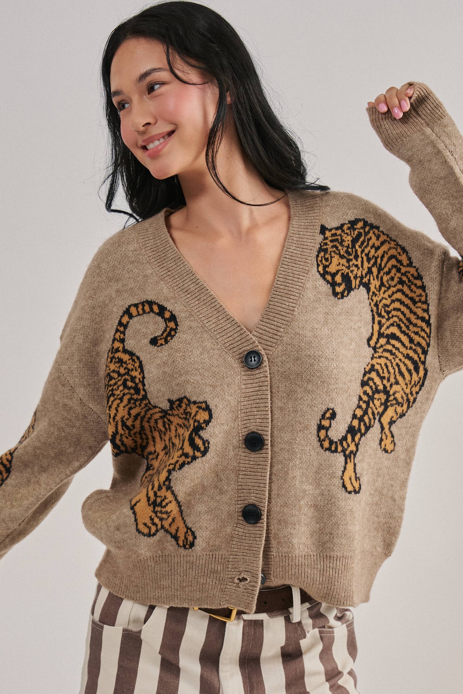 Tiger Jacquard Knit Sweater Cardigan