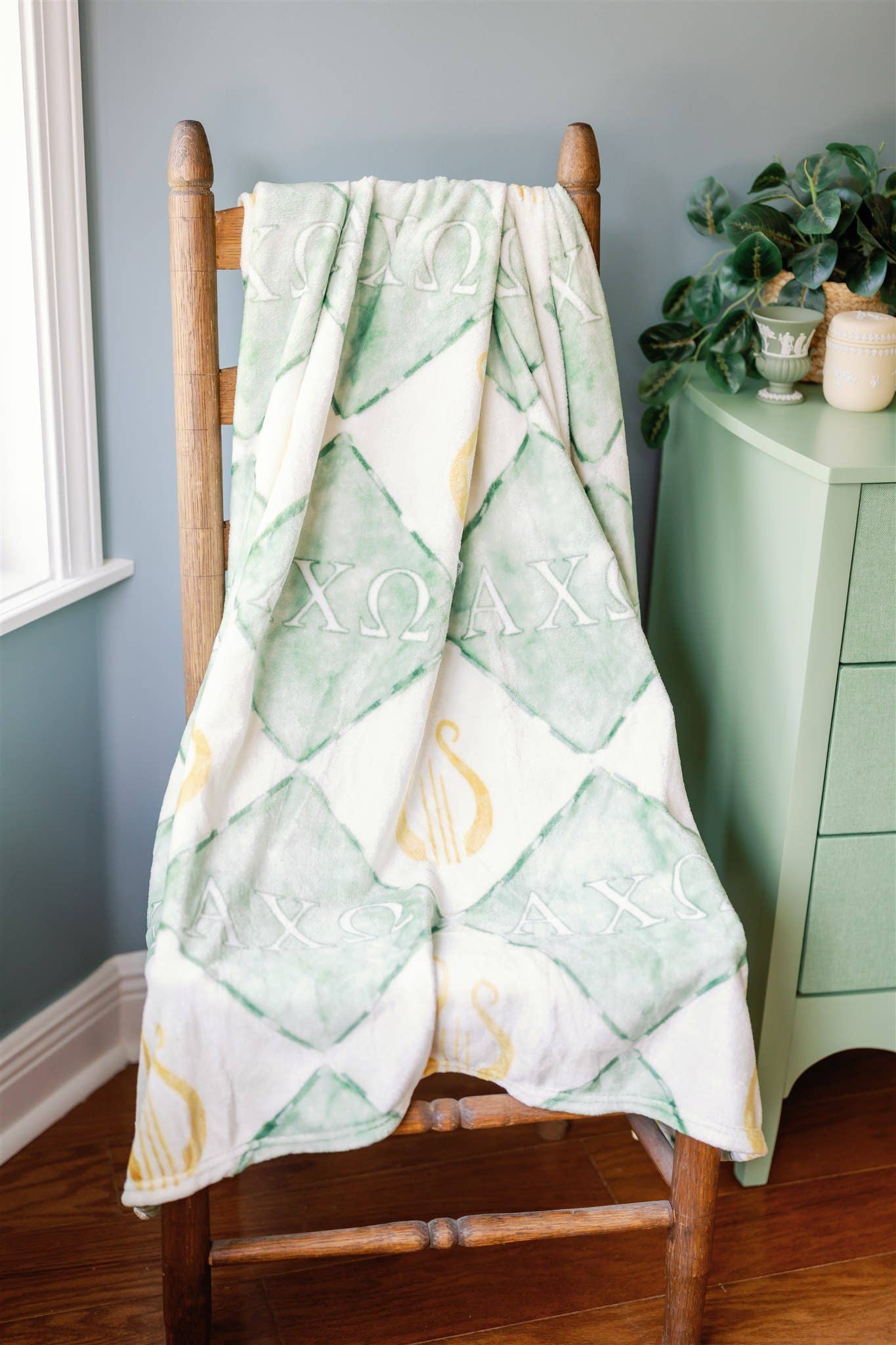 Alpha Chi Omega Flannel Fleece Blanket, Sorority