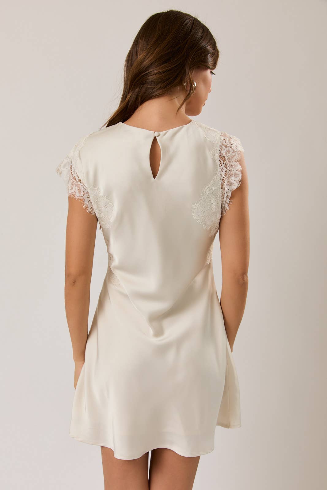 SLEEVELESS HIGH NECK LACE TRIM DETAIL DRESS