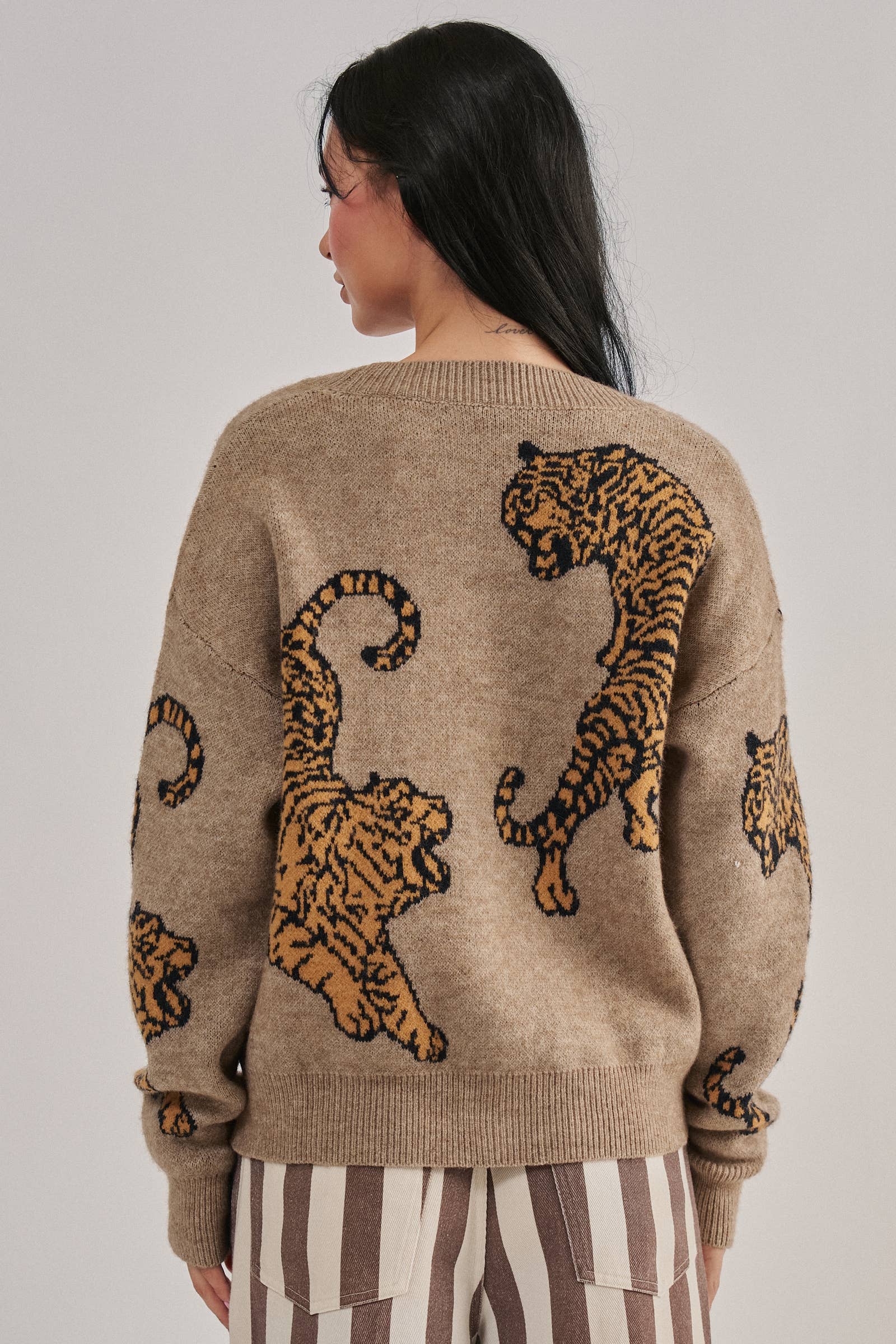Tiger Jacquard Knit Sweater Cardigan