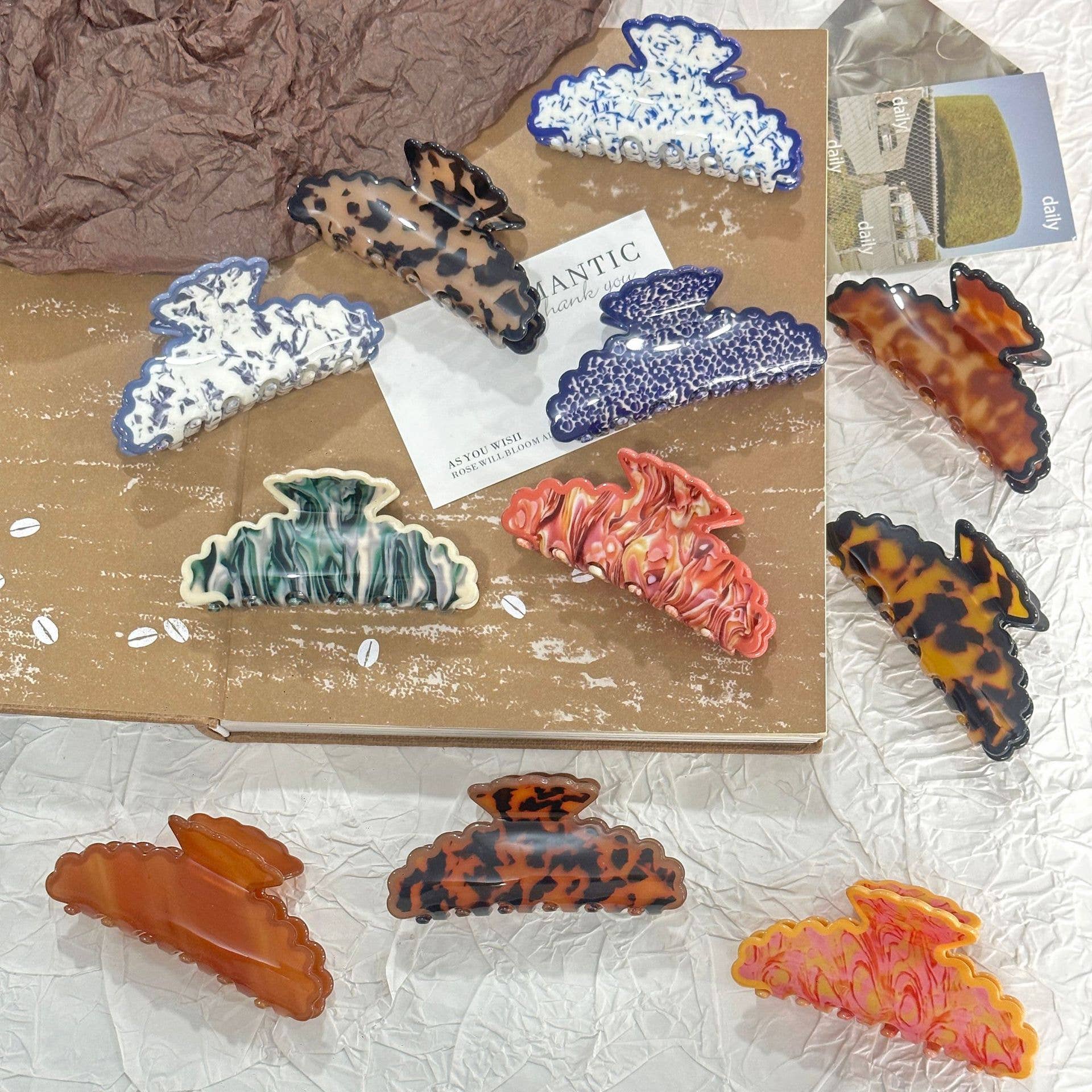 Artistic Wave Edged Spotted Tie Dye Hair Claws