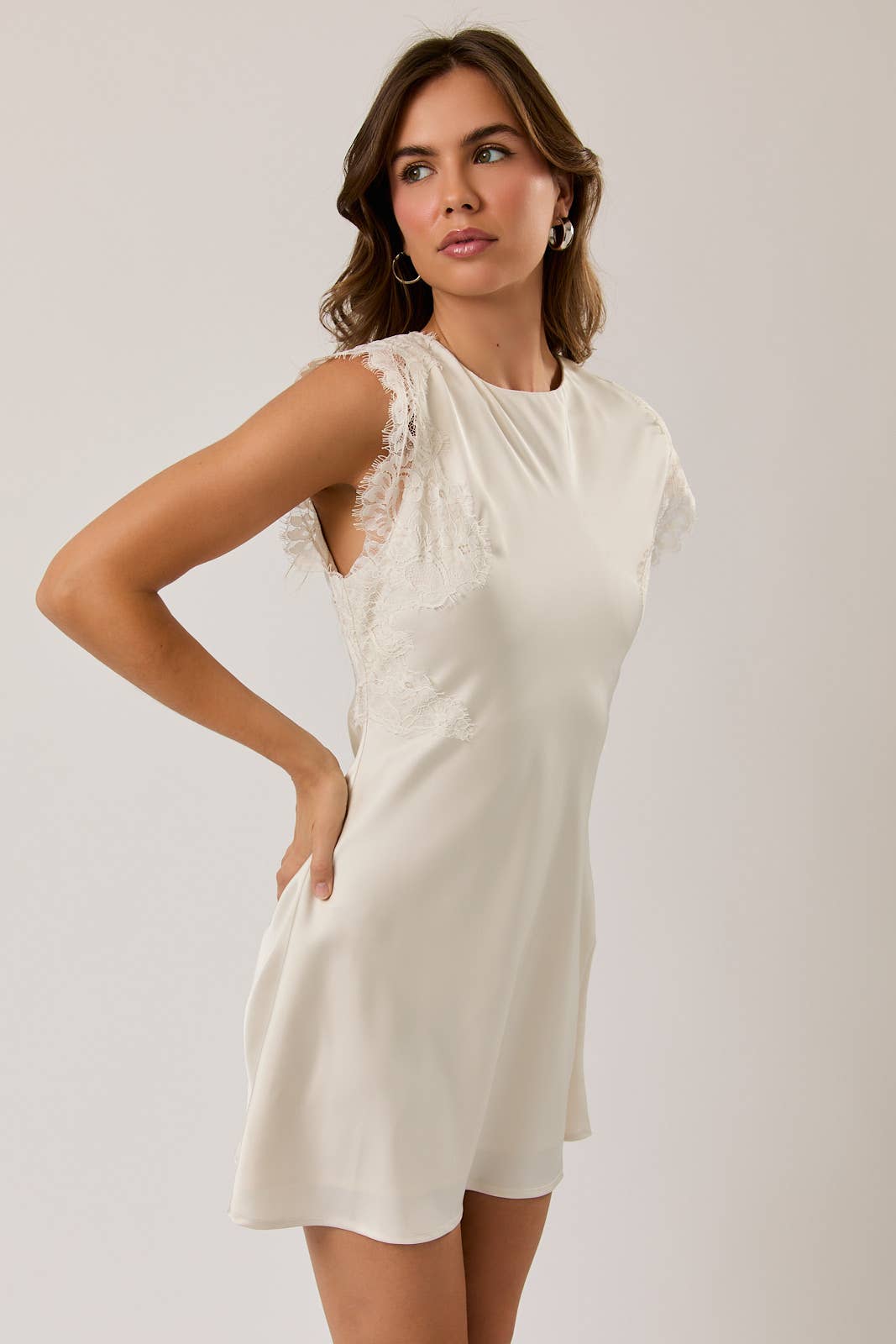 SLEEVELESS HIGH NECK LACE TRIM DETAIL DRESS
