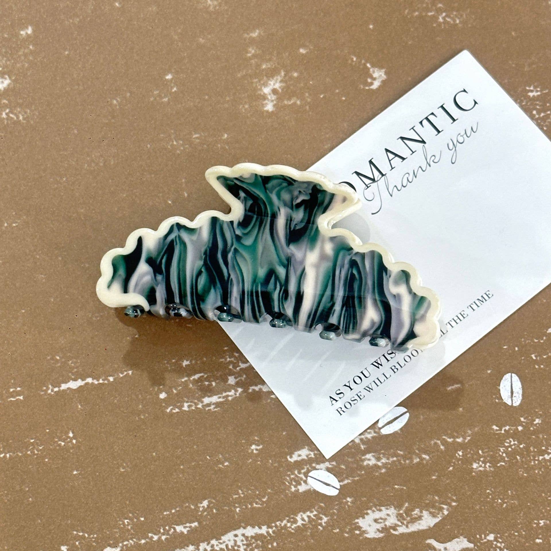 Artistic Wave Edged Spotted Tie Dye Hair Claws