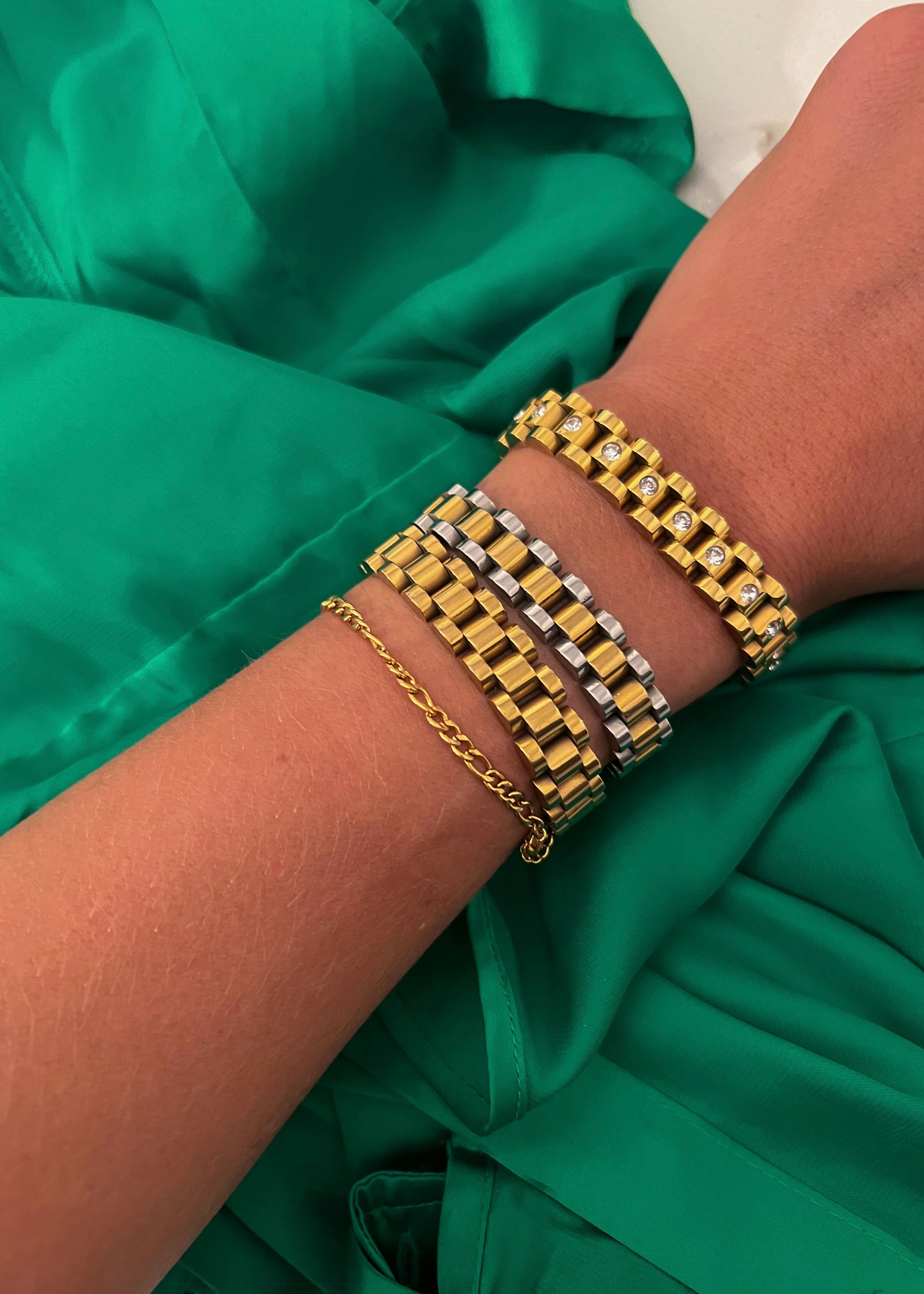 THE CHAIN WATCH BAND BRACELET