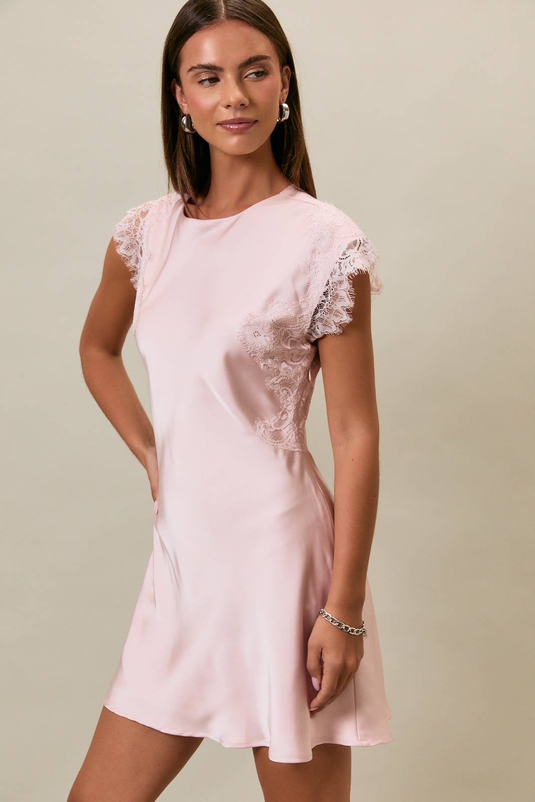 SLEEVELESS HIGH NECK LACE TRIM DETAIL DRESS