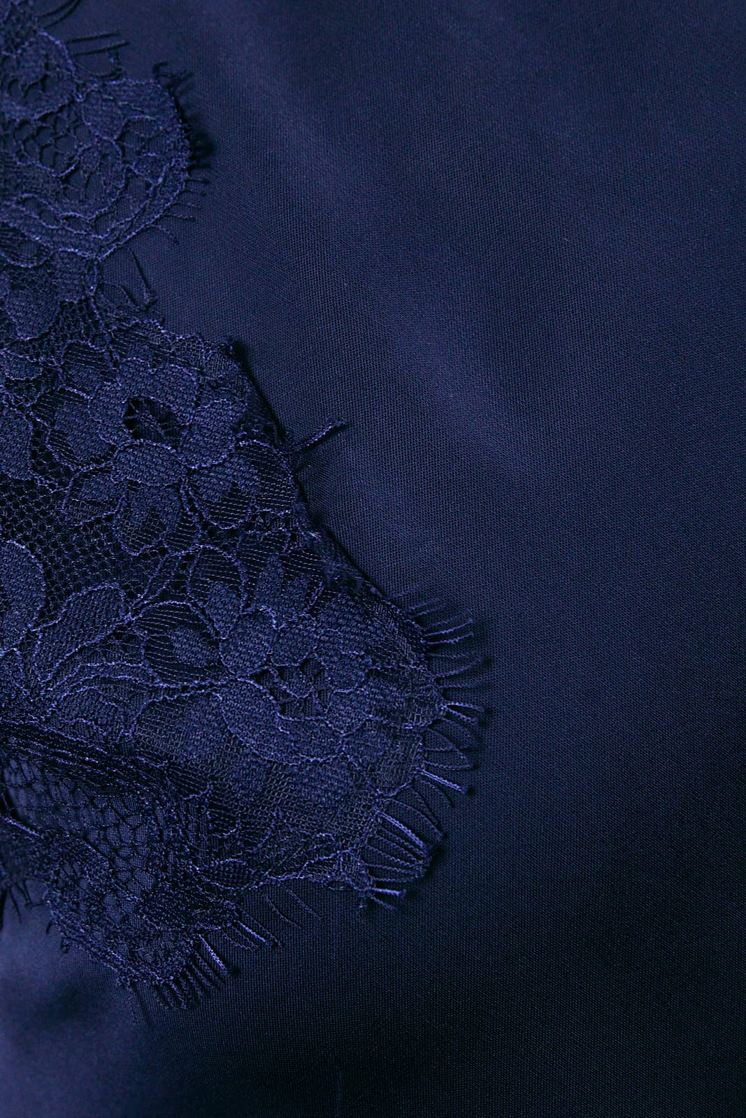 SLEEVELESS HIGH NECK LACE TRIM DETAIL DRESS